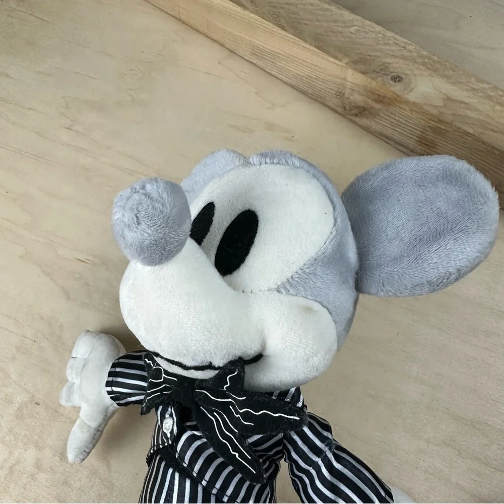 Mikey & Minnie nightmare before Christmas plush toys - Picture 8 of 11